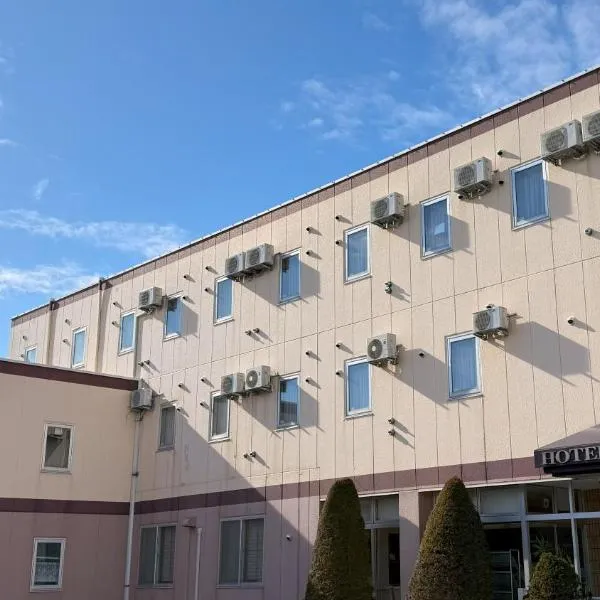 Hotel Sato，位于Shinhidaka的酒店