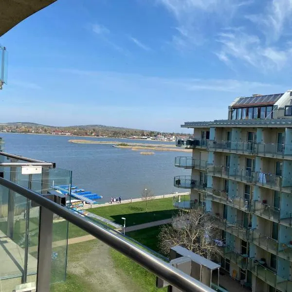 VR Spa Apartman，位于韦伦采的酒店