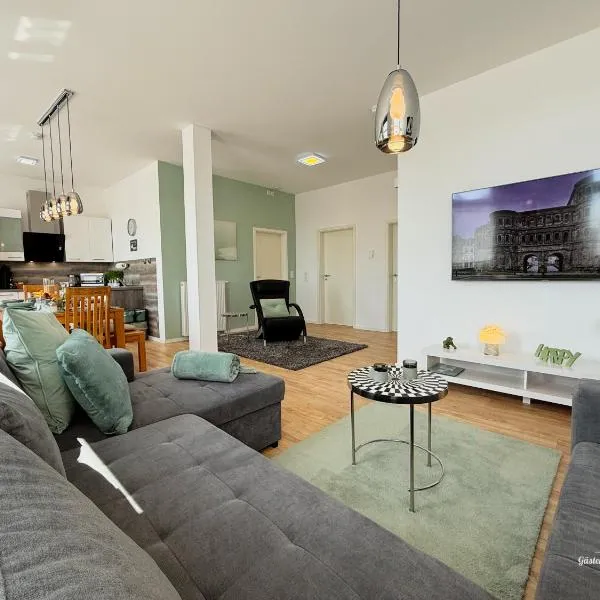 Komfort Ferienwohnungen mit Wellness-Garten - Gästehaus am Bachlauf - Losheim am See，位于洛斯海姆的酒店