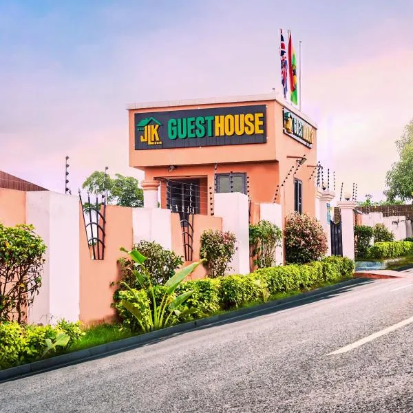 JLK Guest House & Events Centre，位于Koforidua的酒店