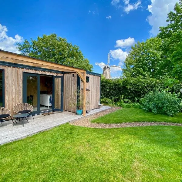Tiny House The Cabin，位于Peize的酒店