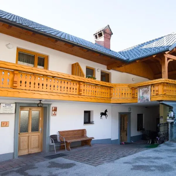 Rooms&Apartments PazlarJerman，位于布莱德的酒店