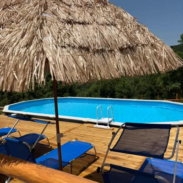 AZIENDA AGRITURISTICA S'ARGALASI - B&B - AFFITTACAMERE Loc S'Argalasi Austis，位于Austis的酒店