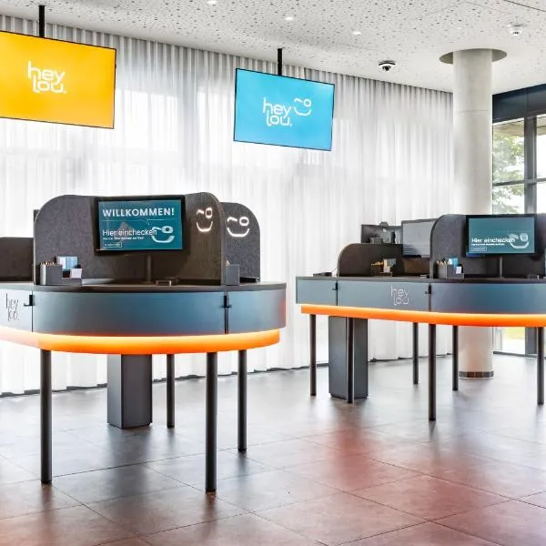 Hey Lou Hotel Monheim am Rhein，位于蒙海姆的酒店