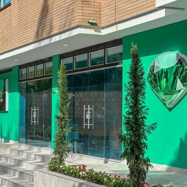 Hotel La Esmeralda Doradal，位于多拉代尔的酒店