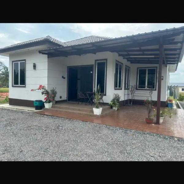 Dya@Nas Homestay Arau，位于亚娄的酒店