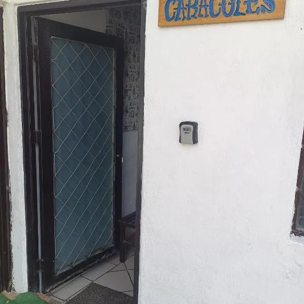 Habitaciones Comodas，位于曼萨尼约的酒店