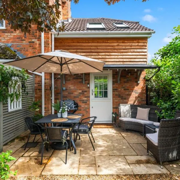 Beautiful New Forest Hideaway，位于West Wellow的酒店