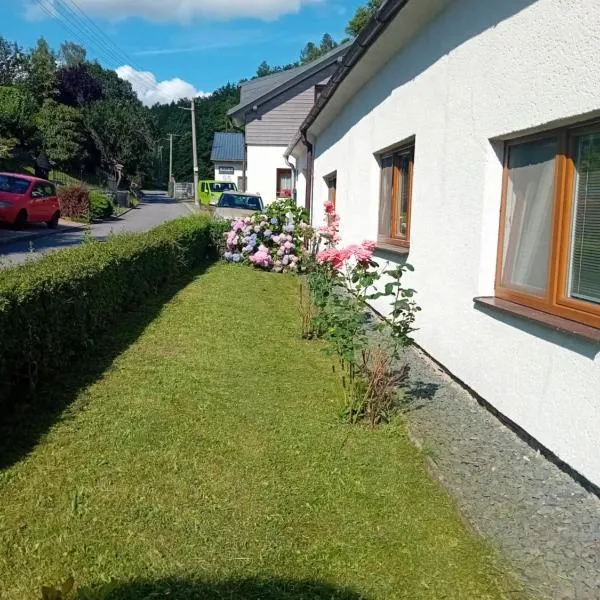 Apartmán na loučkách u lesa，位于Dolany的酒店