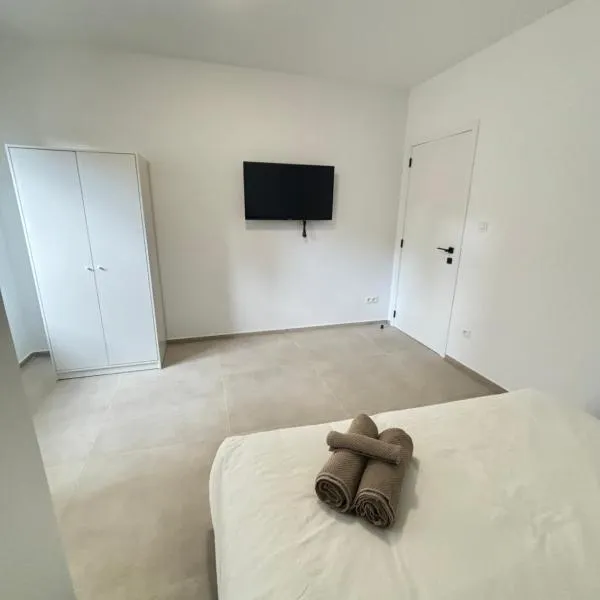 Luxury 2BR Apartment Heart of Mechelen，位于梅赫伦的酒店