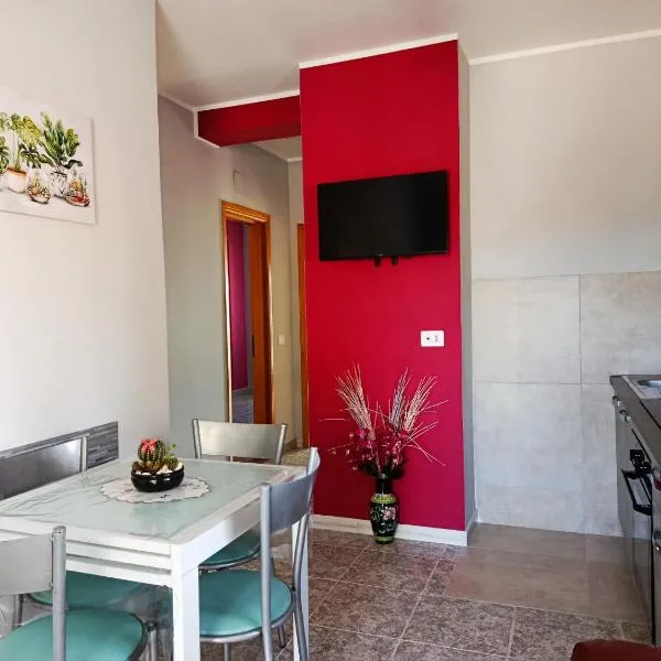 PIAZZA SANTANGELO - Home -，位于Busso的酒店