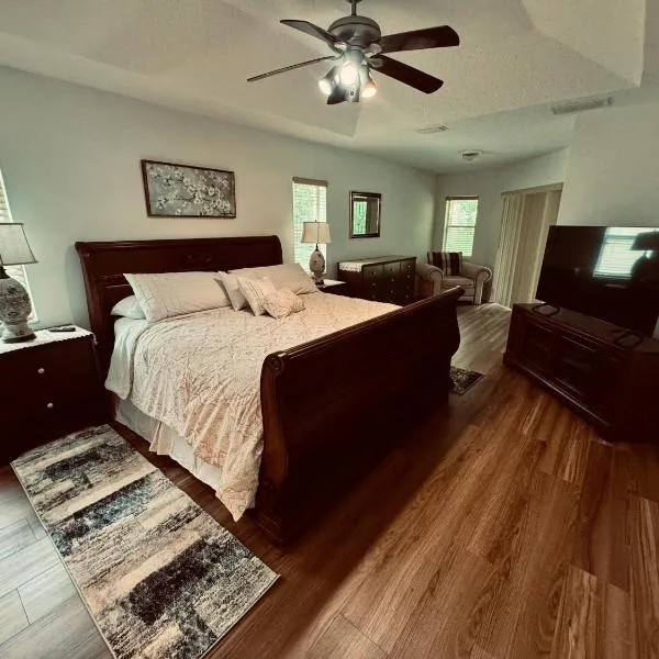 Cozy Private Home Close to the I95 Exit 284，位于棕榈海岸的酒店
