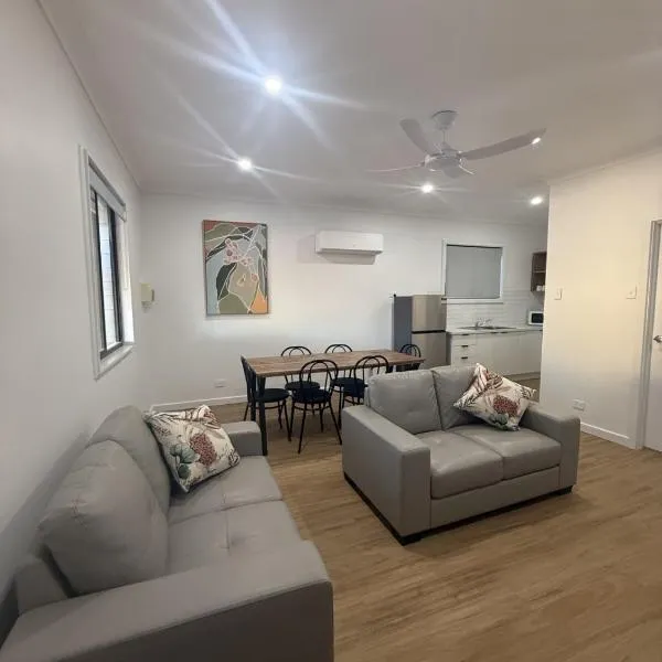 Broken Hill Outback View Holiday Park，位于布罗肯希尔的酒店