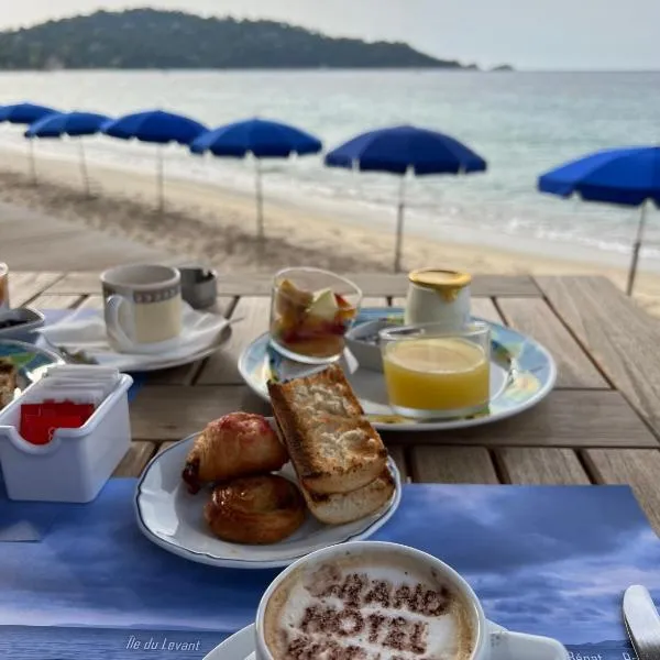 摩何雅兹大酒店，位于勒拉旺杜的酒店