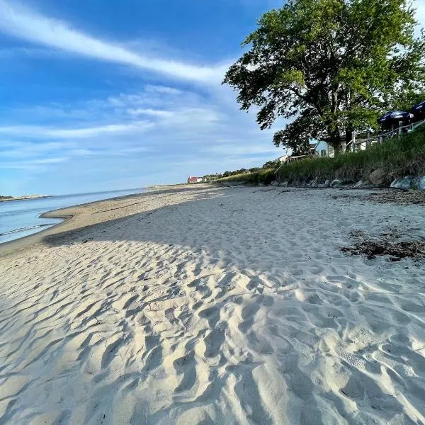 Spinneys Guesthouse & Beach Cottages，位于Phippsburg的酒店