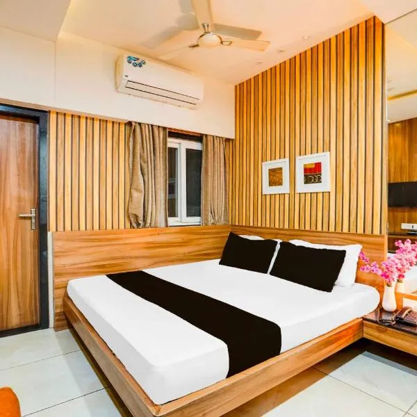 Townhouse Oak Kota Airport，位于科塔的酒店