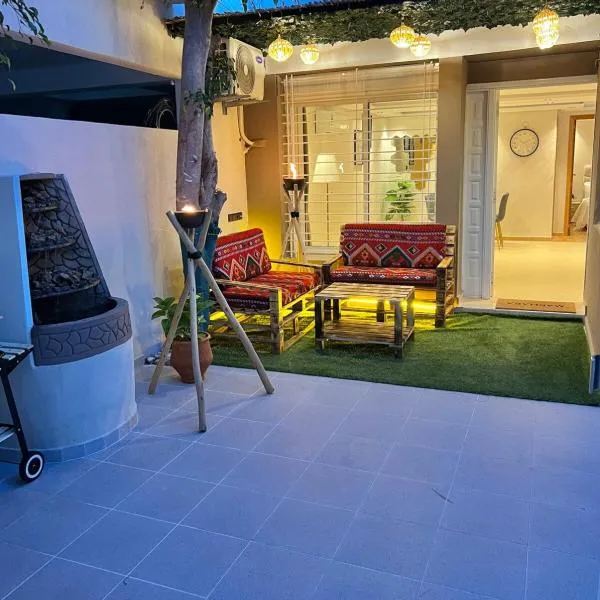 Villa 1 Charme avec Vue sur Mer, Face au Carrousel Mall Rabat，位于拉巴特的酒店