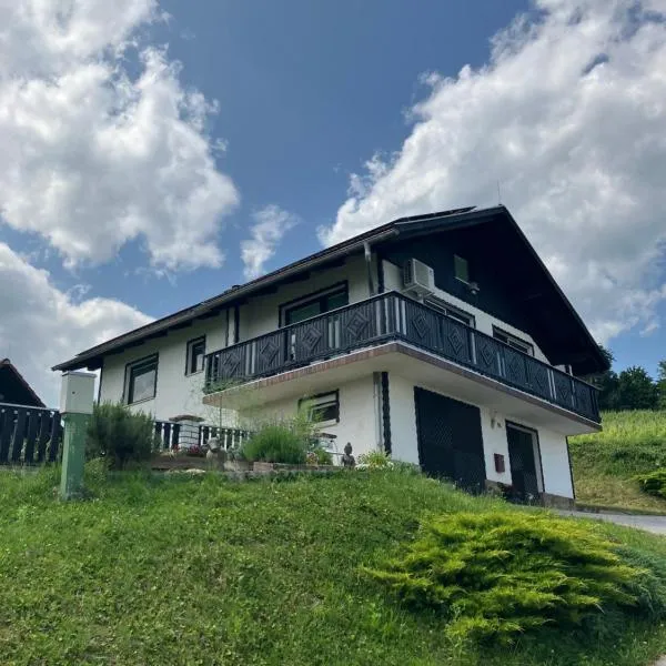 Kozjanski odklop，位于Buče的酒店