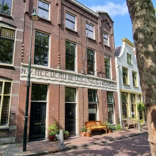 B&B Reederij de IJsel，位于豪达的酒店