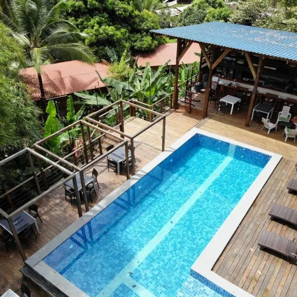 Bamboo Lodge，位于博卡斯德尔托罗的酒店