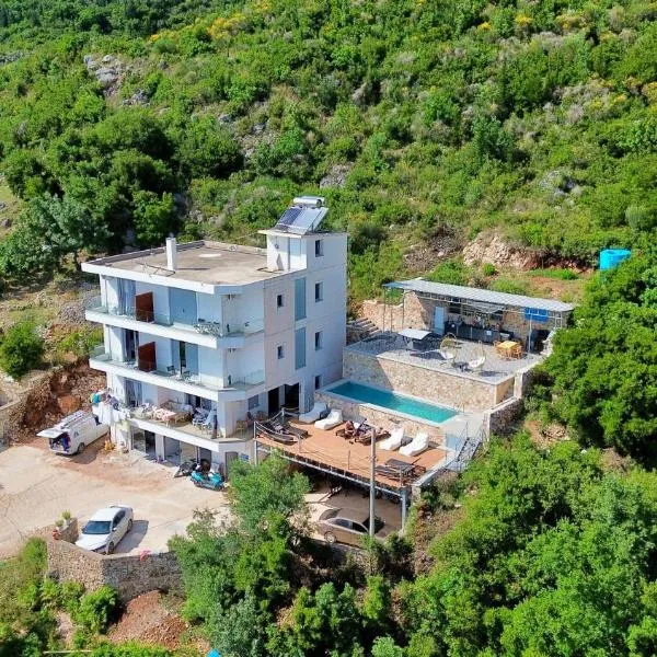 Ionian Pearl，位于德尔米的酒店