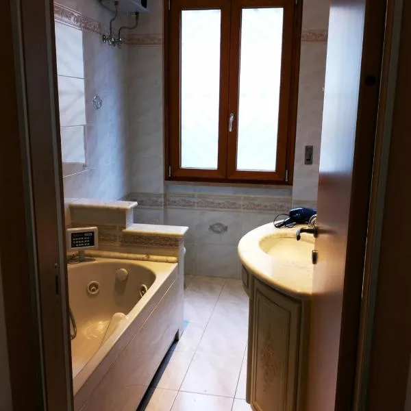 Amicizia Erminia，位于皮内托的酒店