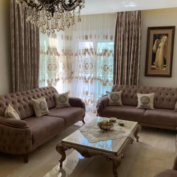 Alexandra Luxury Apartment，位于亚历山德鲁波利斯的酒店