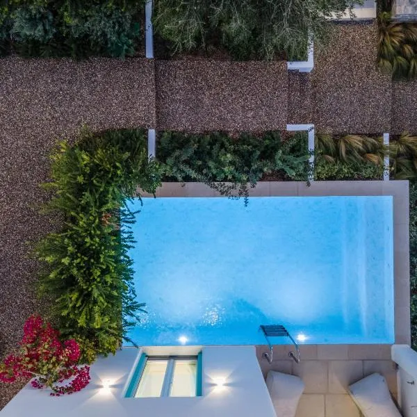 Majo Suites Hotel，位于圣安娜纳克索斯的酒店