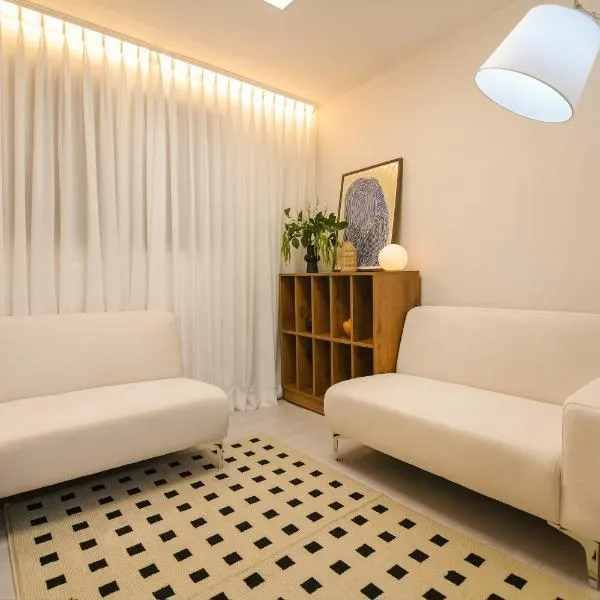 모던포인트 강남 Modern Point Gangnam，位于首尔的酒店