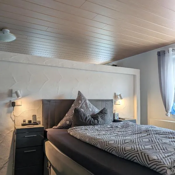 Ferienhaus An der Quell，位于布兰肯海姆的酒店