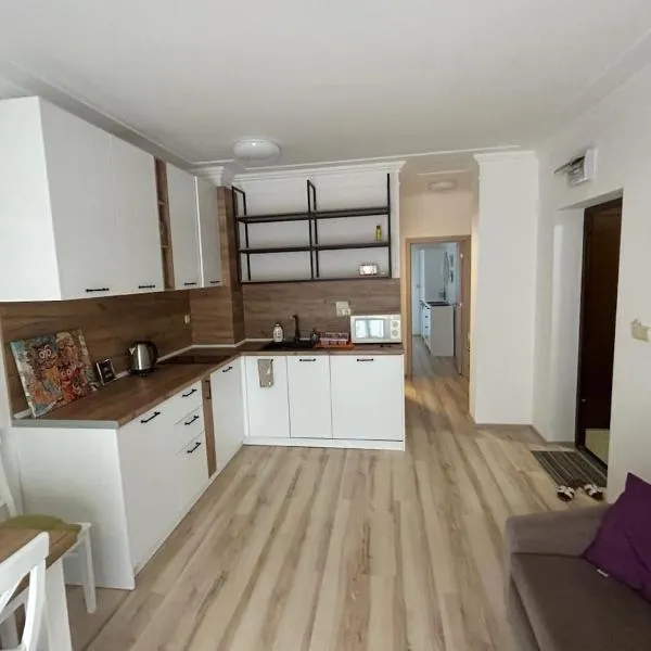 Ravda Apolon 9 Apartment，位于拉夫达的酒店