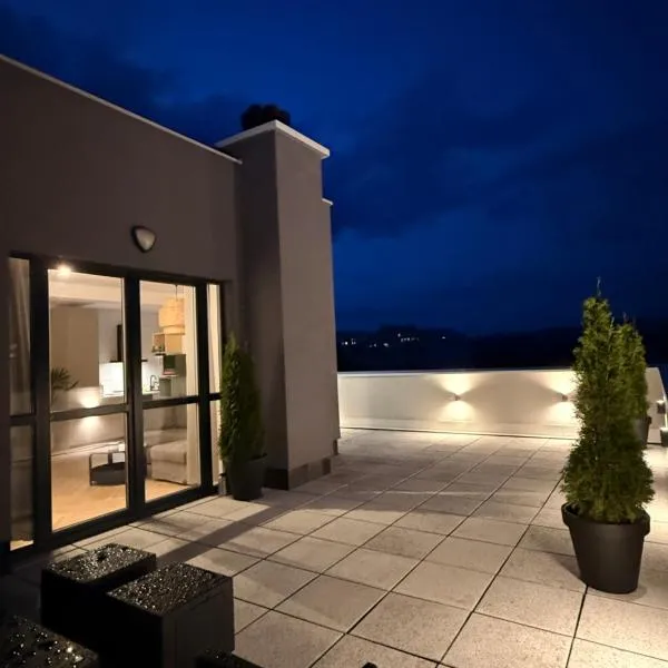 Apartament z wielkim tarasem Kłodzko ul Letnia，位于克沃兹科的酒店
