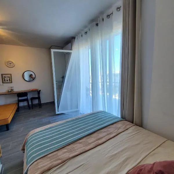 Sea La Vie Tale Apartments，位于Tale的酒店