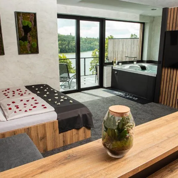 Hotel Kras，位于杰多维尼切的酒店