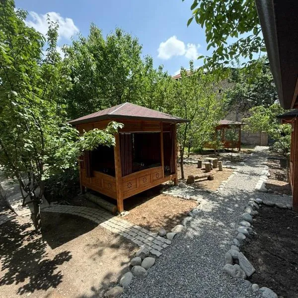 Lovely home shatry，位于奥什的酒店
