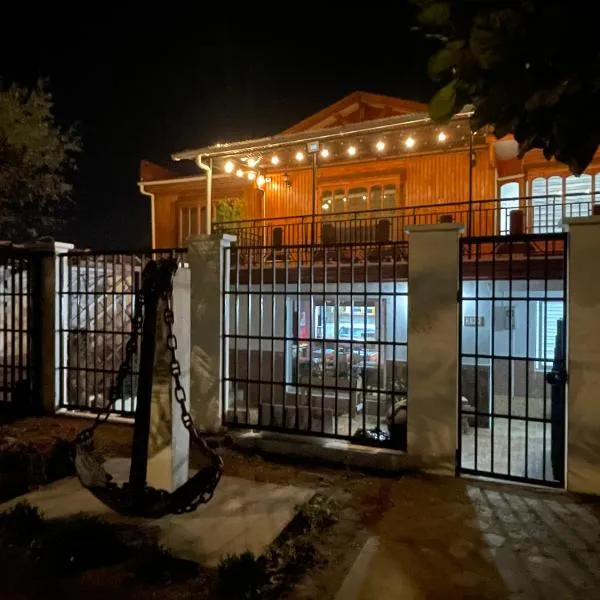 Hostal El Ancla，位于卡尔德拉的酒店