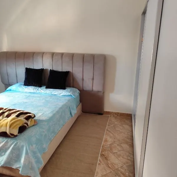 Arui airport apartementen，位于Monte ʼArrouit的酒店