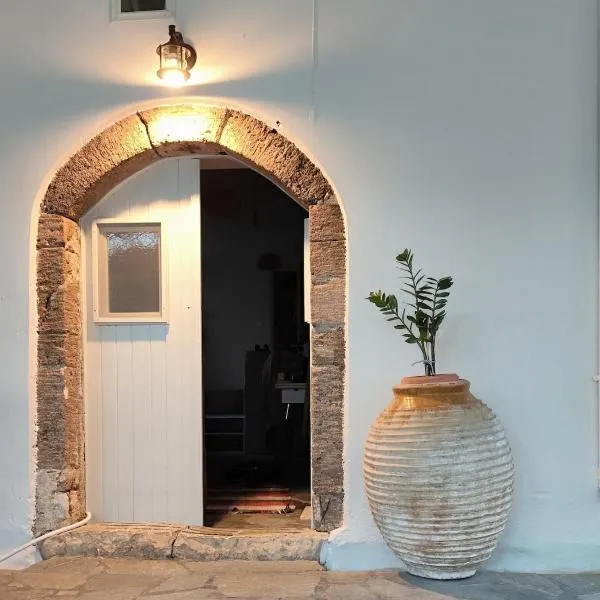 Casa Sul Lago，位于Milopótamos的酒店