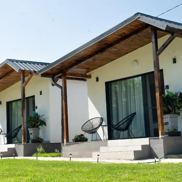 Cabanutele "La Garaj"，位于Ocna Mureş的酒店
