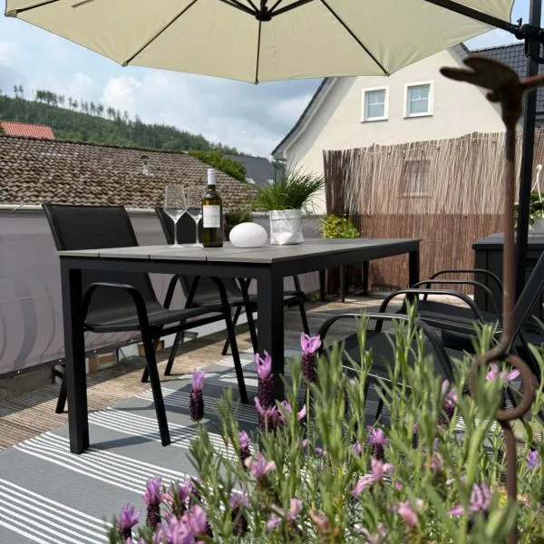 Ferienwohnung Sonnenblick，位于代特莫尔德的酒店