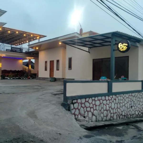 PESONA BROMO Homestay，位于庞越的酒店