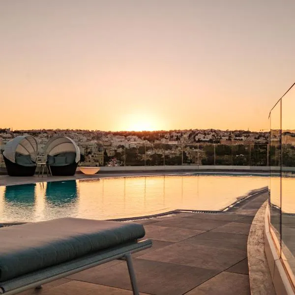Hyatt Regency Malta，位于圣朱利安斯的酒店