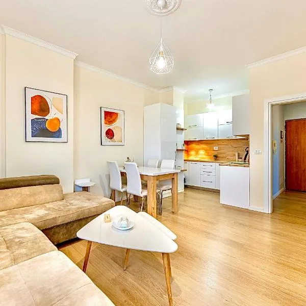 Peaceful Condo in City Center，位于都拉斯的酒店