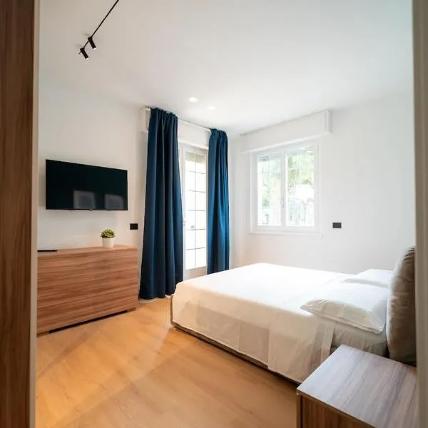 Incantevole fronte mare 4b，位于Villa Rosa的酒店
