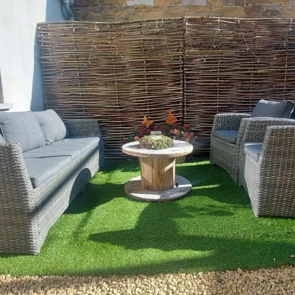 Le Pou'Dingue，位于Modave的酒店