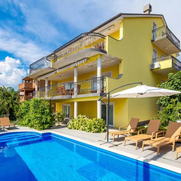 Apartment MILA，位于塞尼的酒店