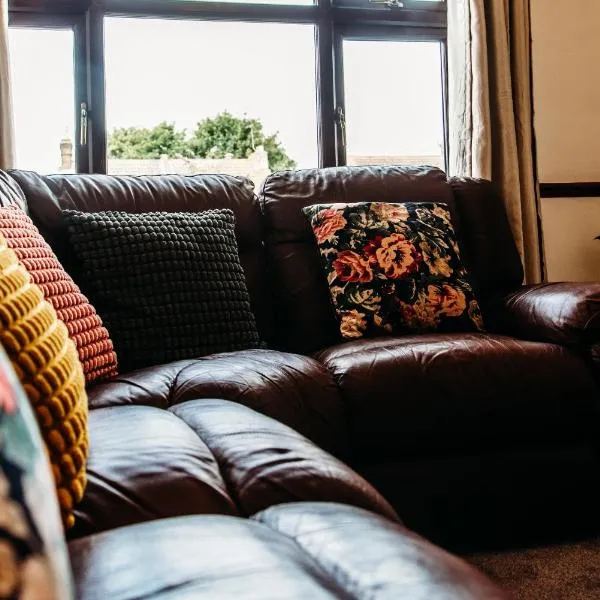 Shoebury Lodge near Sea front In Southend，位于滨海绍森德的酒店