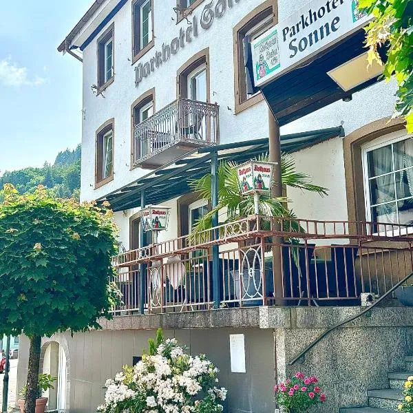 Parkhotel Sonne，位于黑林山区舍瑙的酒店