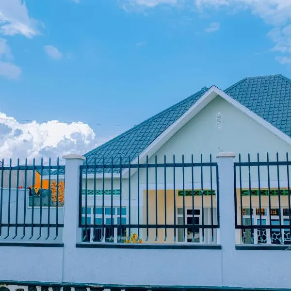 Blue Moon Apartment，位于鲁亨盖里的酒店