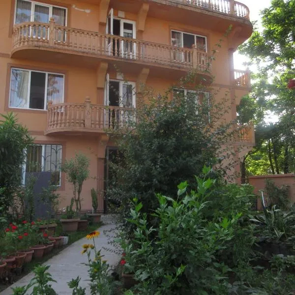 HOTEL - SHORENA，位于乌雷基的酒店